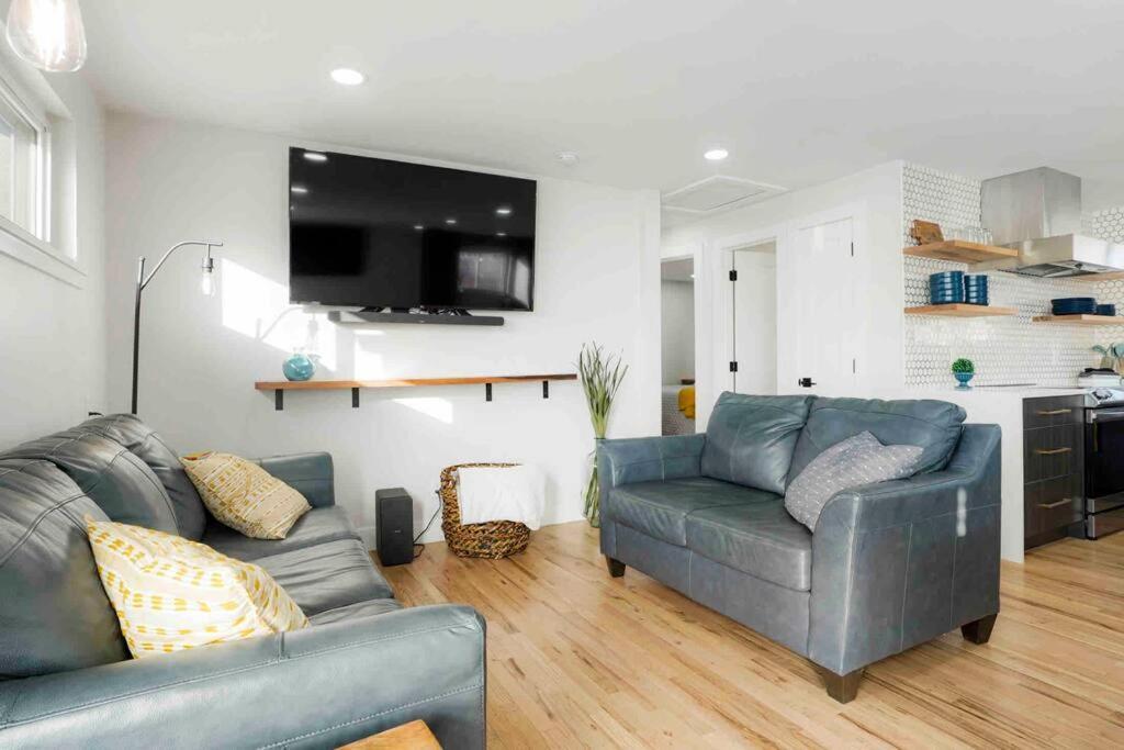 Sleeps 16 - 15 Min/Downtown, 10 Min/Medical Center Villa Аурора Екстериор снимка